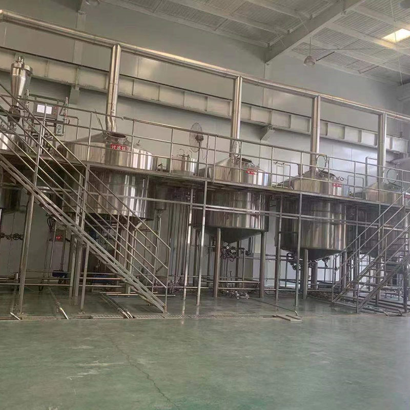 合江精酿啤酒设备厂—平面布置、设备设计、制造、调试、培训等一条龙服务_COPY